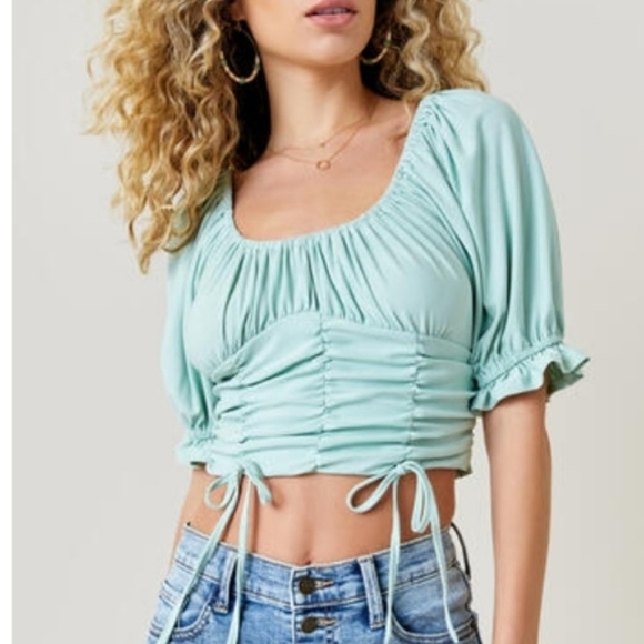 Francesca's Collections Love & Piece Light Green Ruched Blouse - Picture 6 of 6